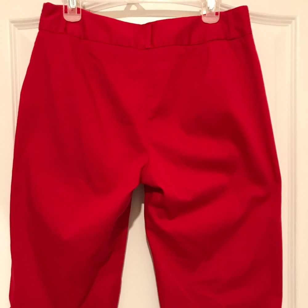 Notations Size 10 Red Capri Pants